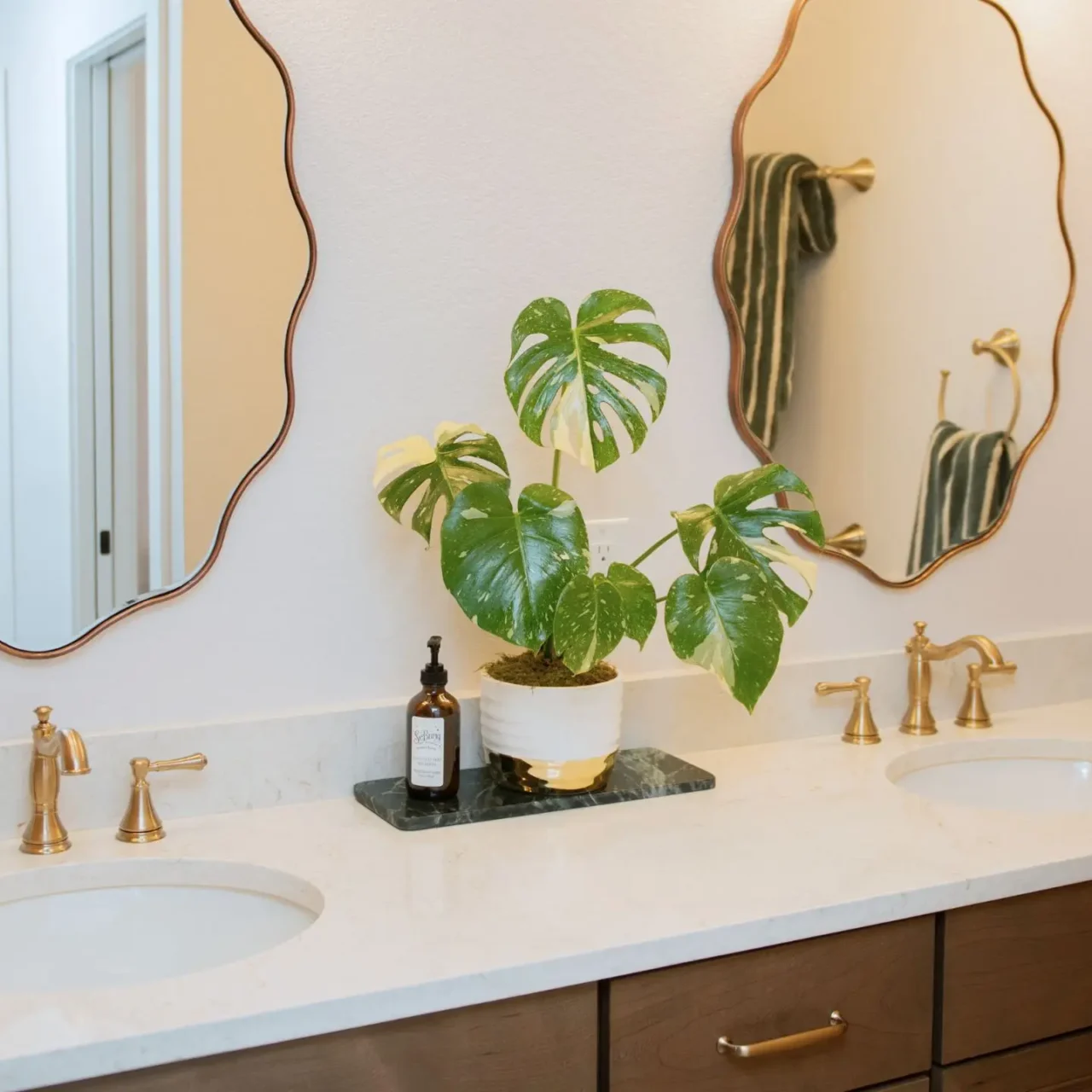 Bathroom Remodel Checklist: 10 Ideas Worth Considering